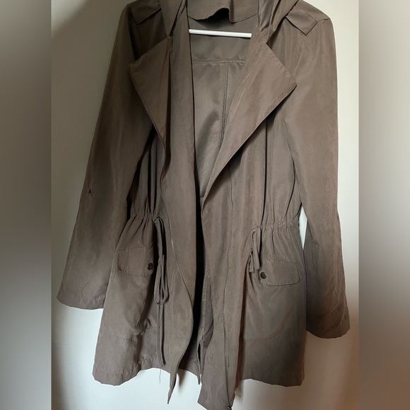 Grey lined Jacket - Picture 6 of 9